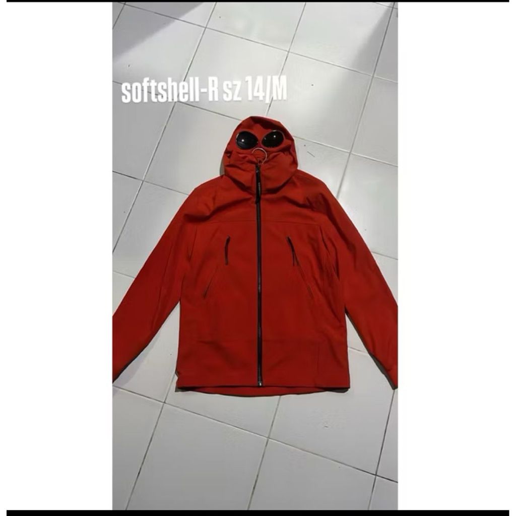 CP COMPANY SOFT SHELL