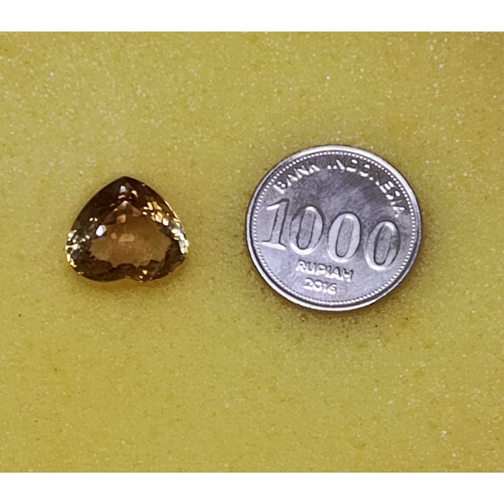 natural brown topaz kode BZ05