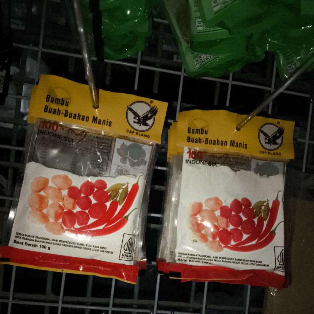 

bumbu buah-buahan manis atau semboi buah