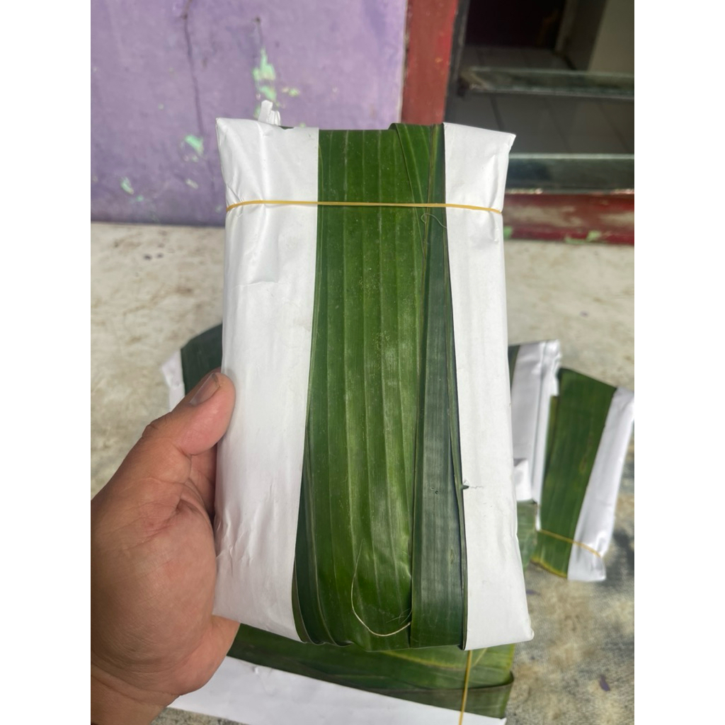 

Tempe mendoan isi 4 dan tepung praktis siap saji
