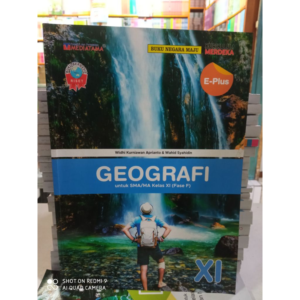 Buku geografi untuk SMA kelas 11 kurikulum merdeka mediatama