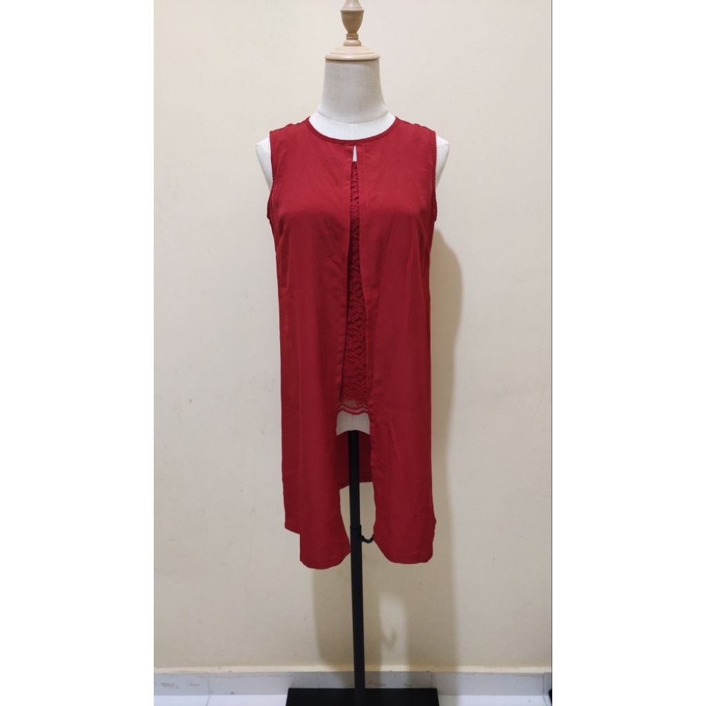 Atasan Wanita Warna Merah