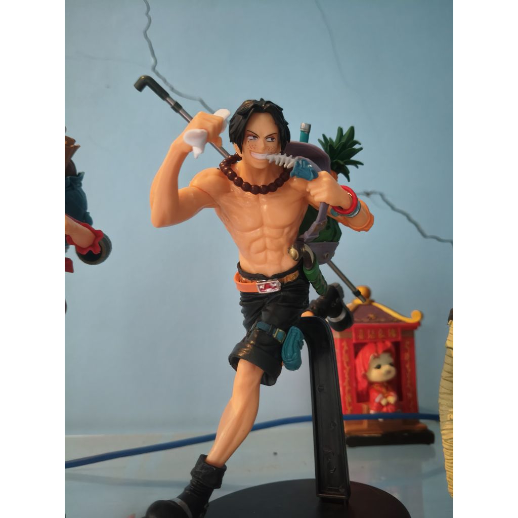 figur One Piece Ace