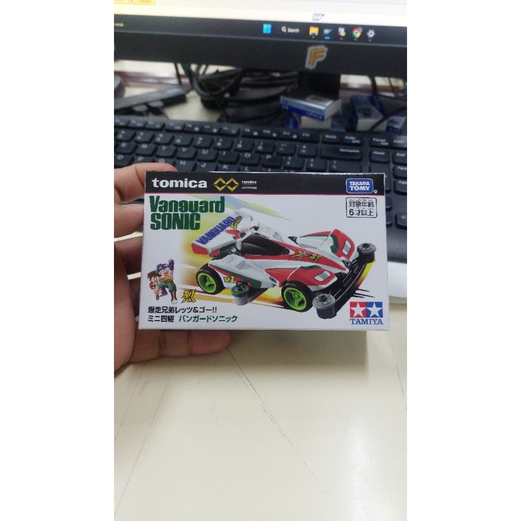 Sonic Vanguard Tomica