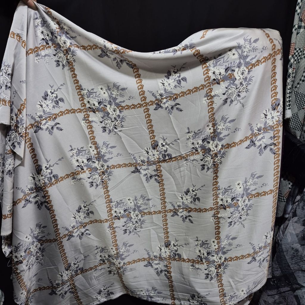 kain armany silk motif bunga - kain armany silk motif branded mk
