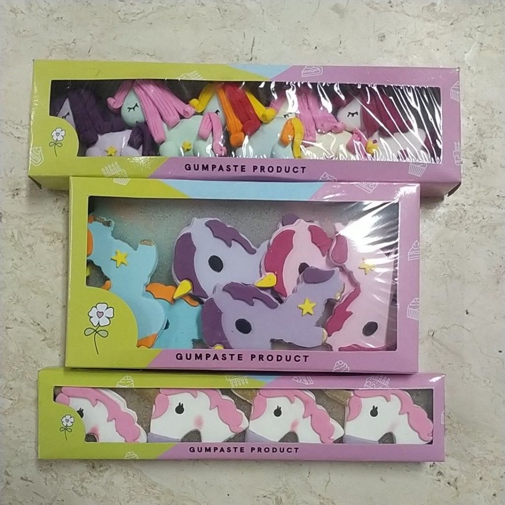 

Hiasan Kue Gumpaste Unicorn