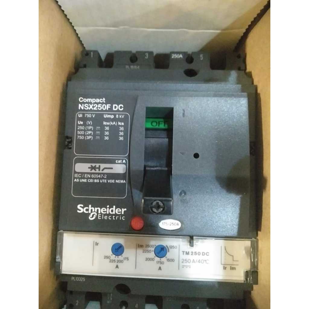 mccb nsx250f DC 250A SCHNEIDER ORIGINAL