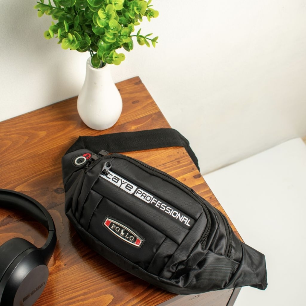 Tas Waistbag Pria / Tas Selempang Pria Distro 4 Bagian Resleting