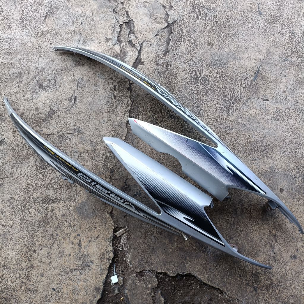 cover kaper body bodi belakang set dek sambungan kanan kiri original honda vario karbu 110 old kvb b