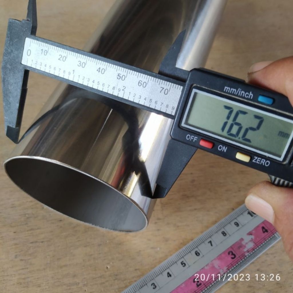 Pipa Bulat Stainless OD 76,2 mm ID 73,8 mm Tebal 1,2 mm Panjang 89 cm