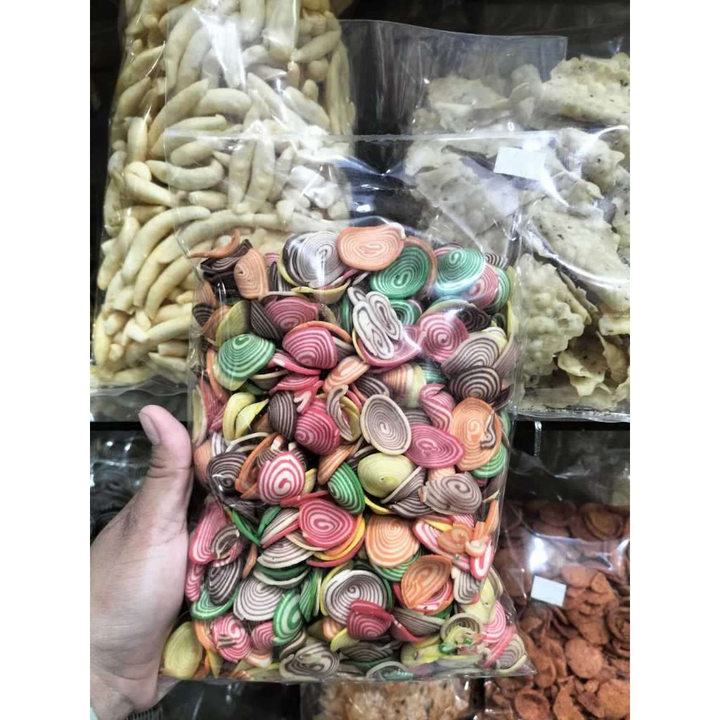 

Kuping Gajah Mini Warna Warni enak dan manis 200gram