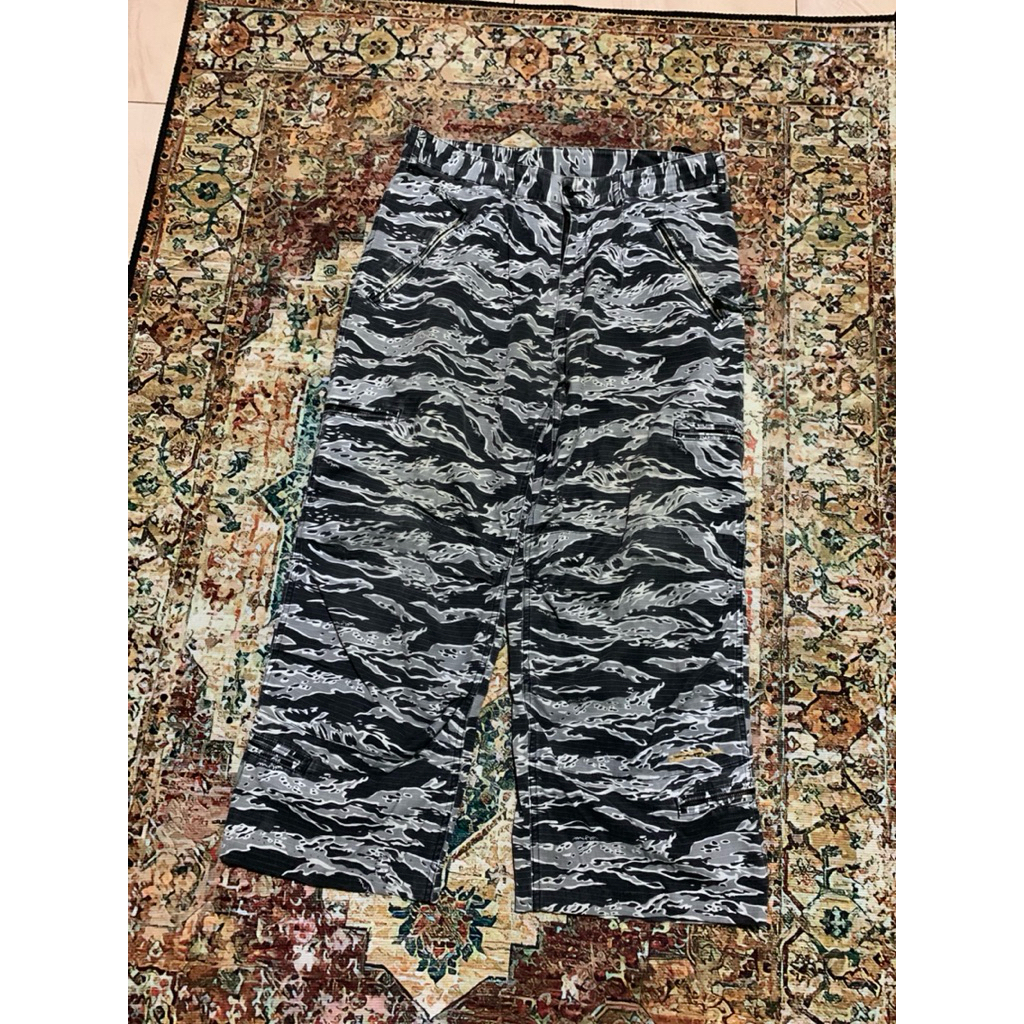 Celana Panjang Wtaps Tiger Stripe Grey