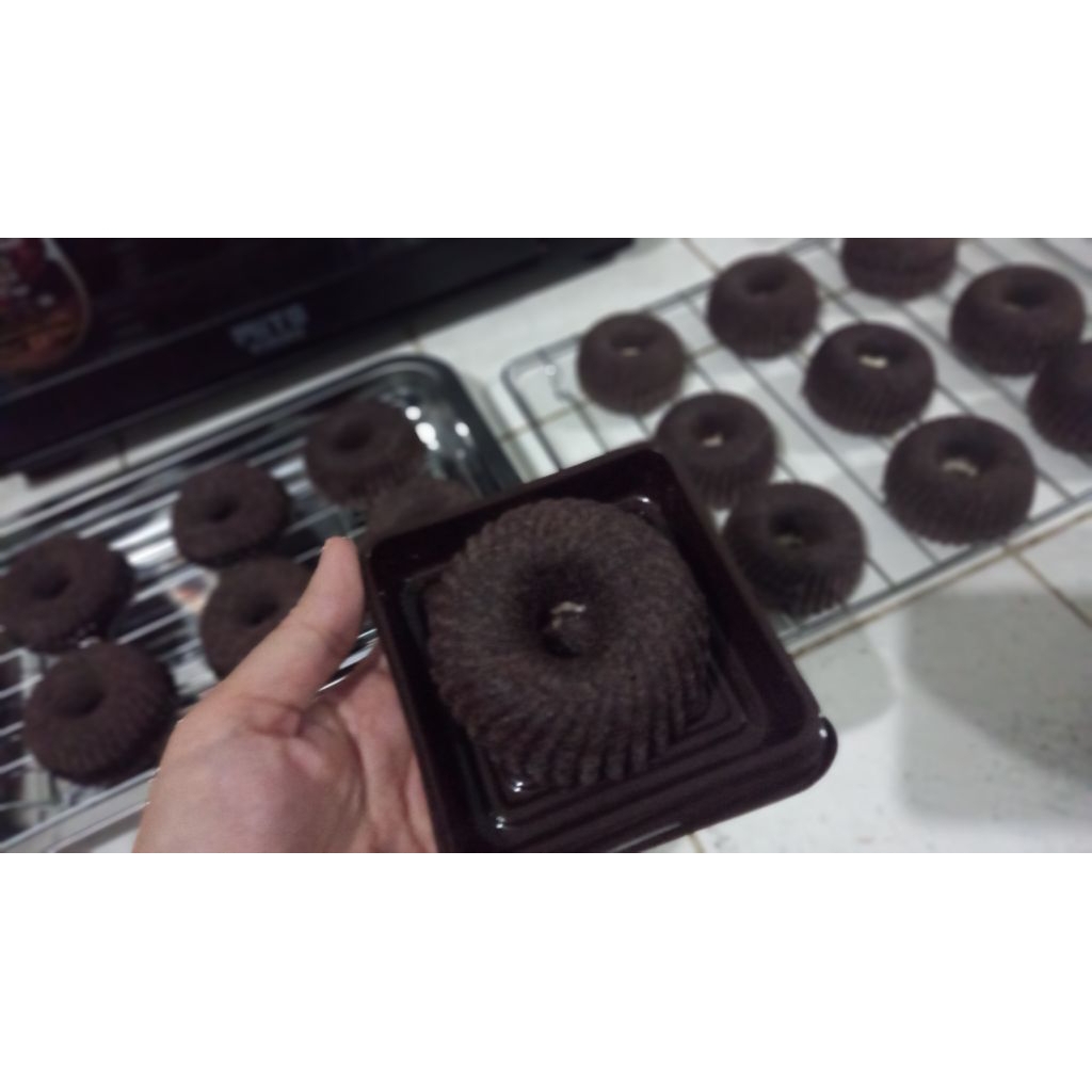 

Bolu Ketan Hitam Mini