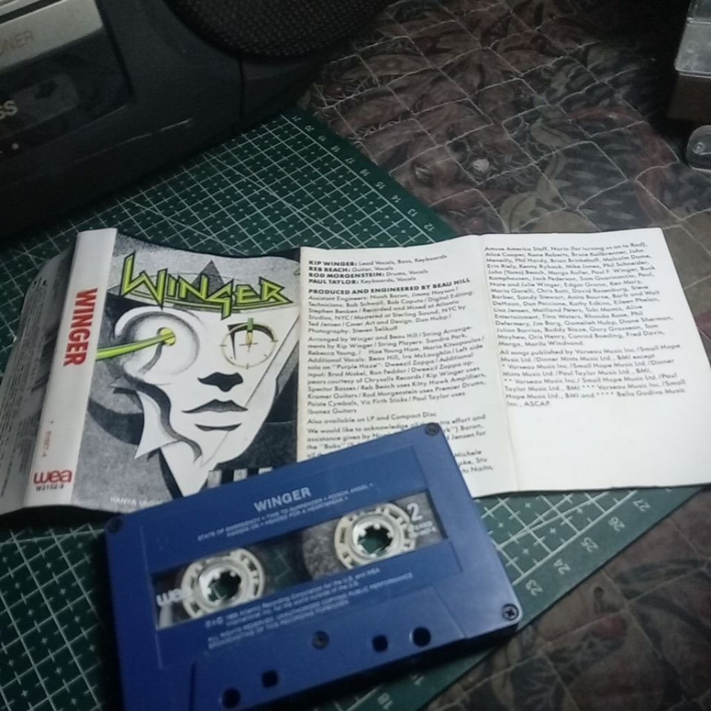 kaset pita WINGER  COLLECTIONS