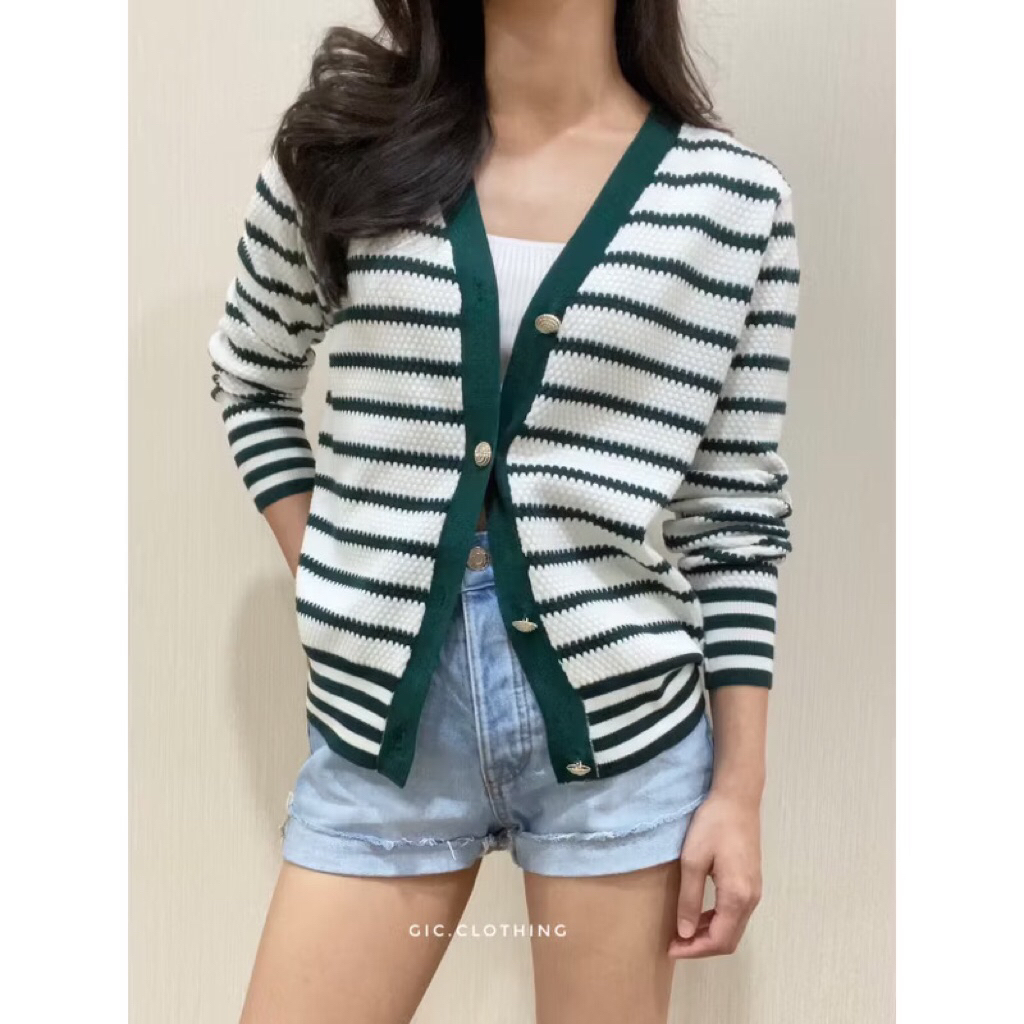 PRELOVED LIKE NEW - Gic Clothing | Cassey Stripes Cardigan | Cardigan Garis Garis Army | Cardigan Kn