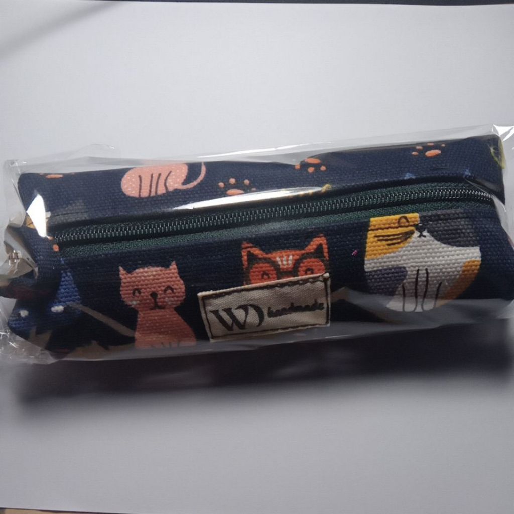 

Pouch Pensil Motif Cat Lover