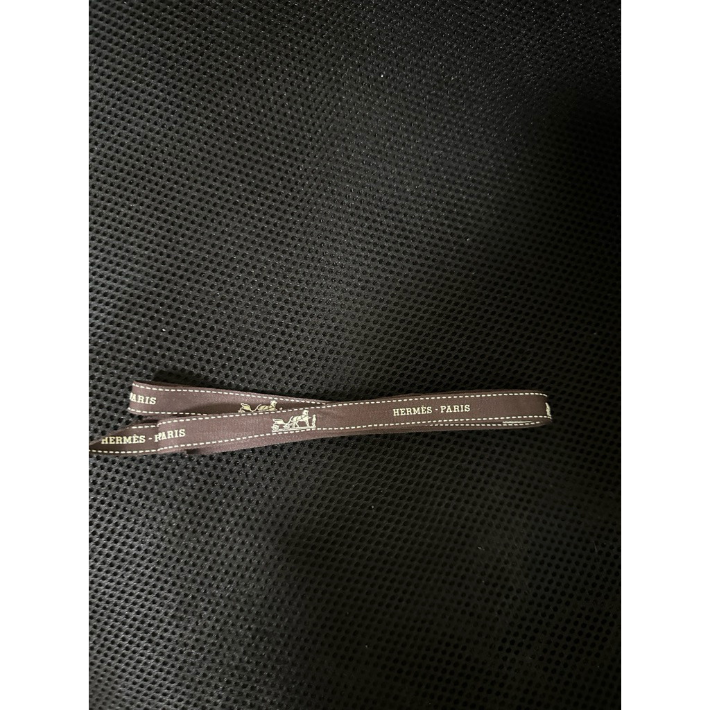 

ribbon h e r m e s untuk pita