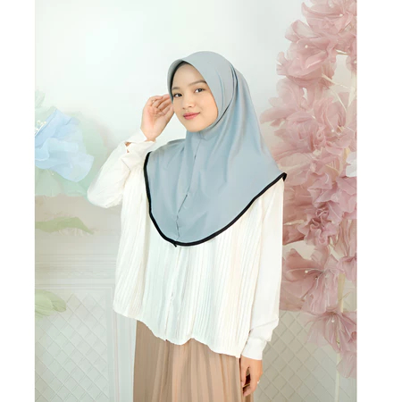 BERGO HAMIDAH/ BERGO LIST KOMBI HITAM /SIZE( L) MATT JERSEY/HIJAB LIST KOMBINASI PINGGIR