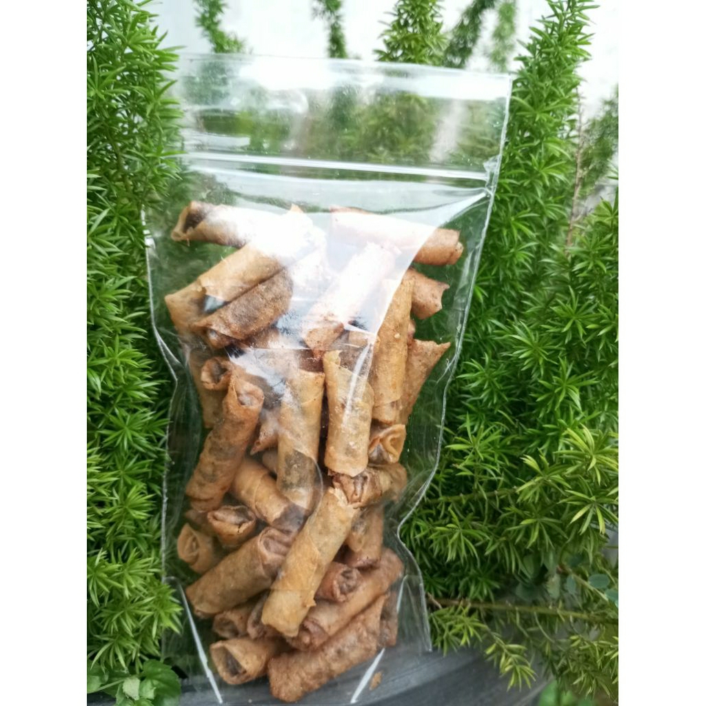 

sumpia coklat,lumpiaa coklat renyah gurih manis