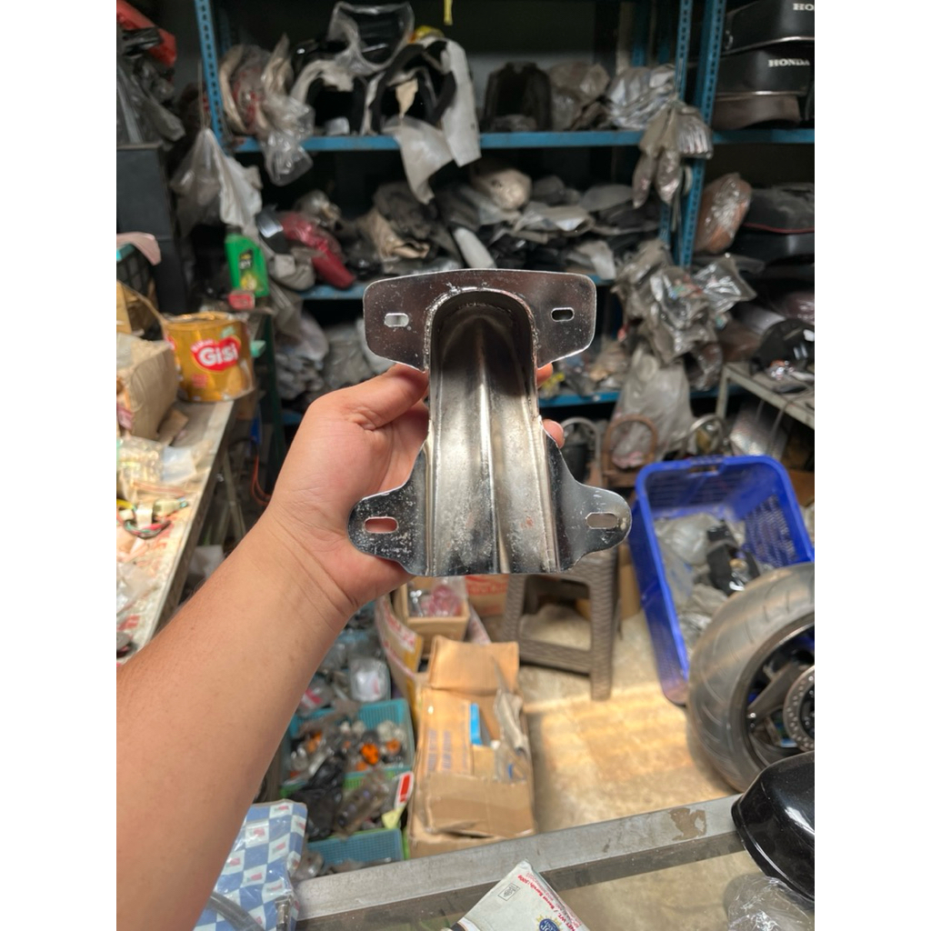 pangkon stoplamp cb besi pangkon stoplamp dudukan lampu belakang cb