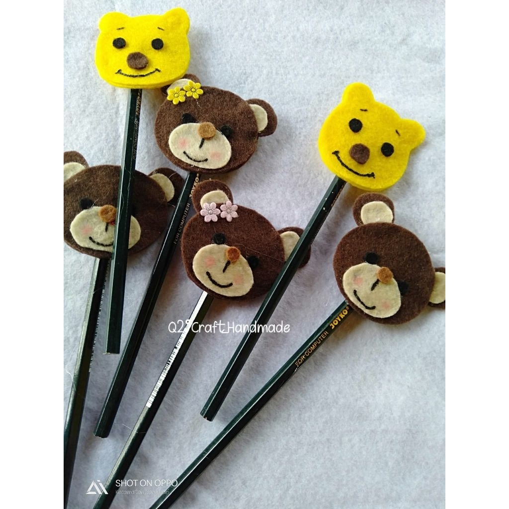 

pensil karakter
