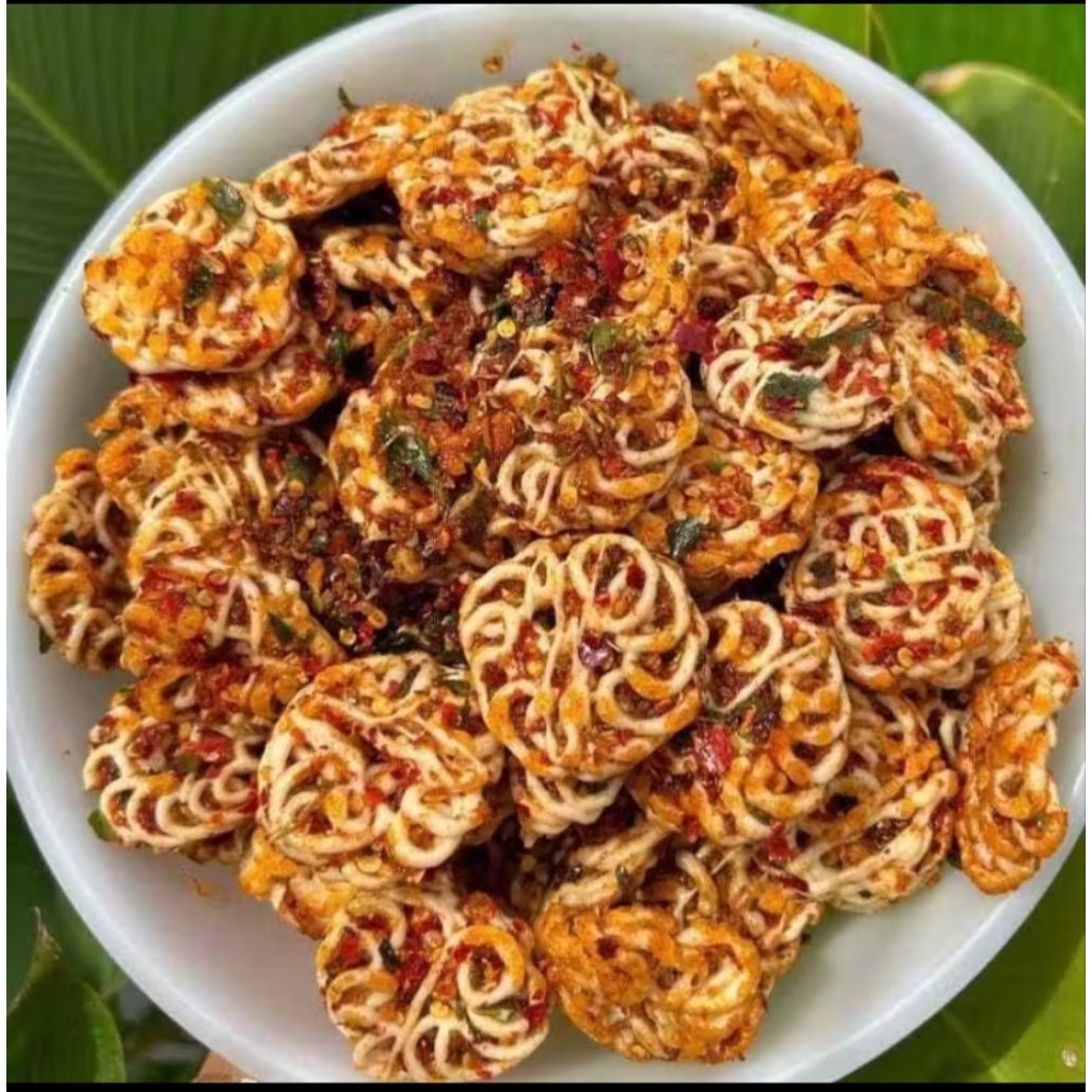 

KRUPUK PEDO VIRAL EXTRA PEDAS DAUN JERUK ISI 500GRAM