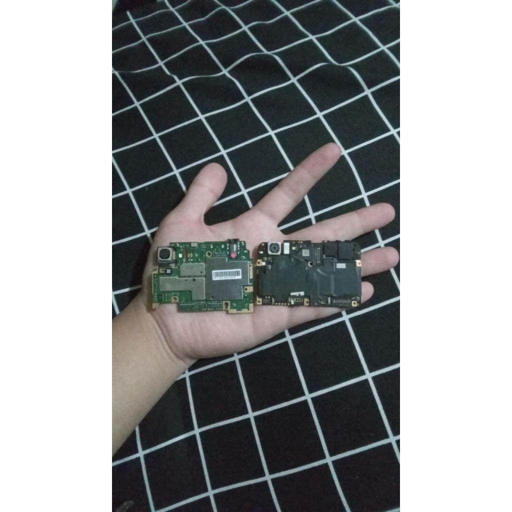 Mesin redmi 6a + vivo y53 mati total, baca deksripsi 