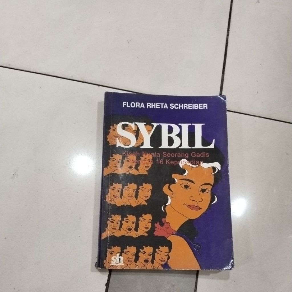 BUKU ORIGINAL FLORA RHETA SCHREIBER. SYBIL