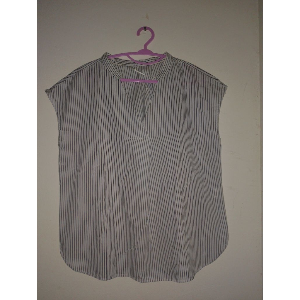 PRELOVED MURAH BAJU ATASAN WANITA KENSI