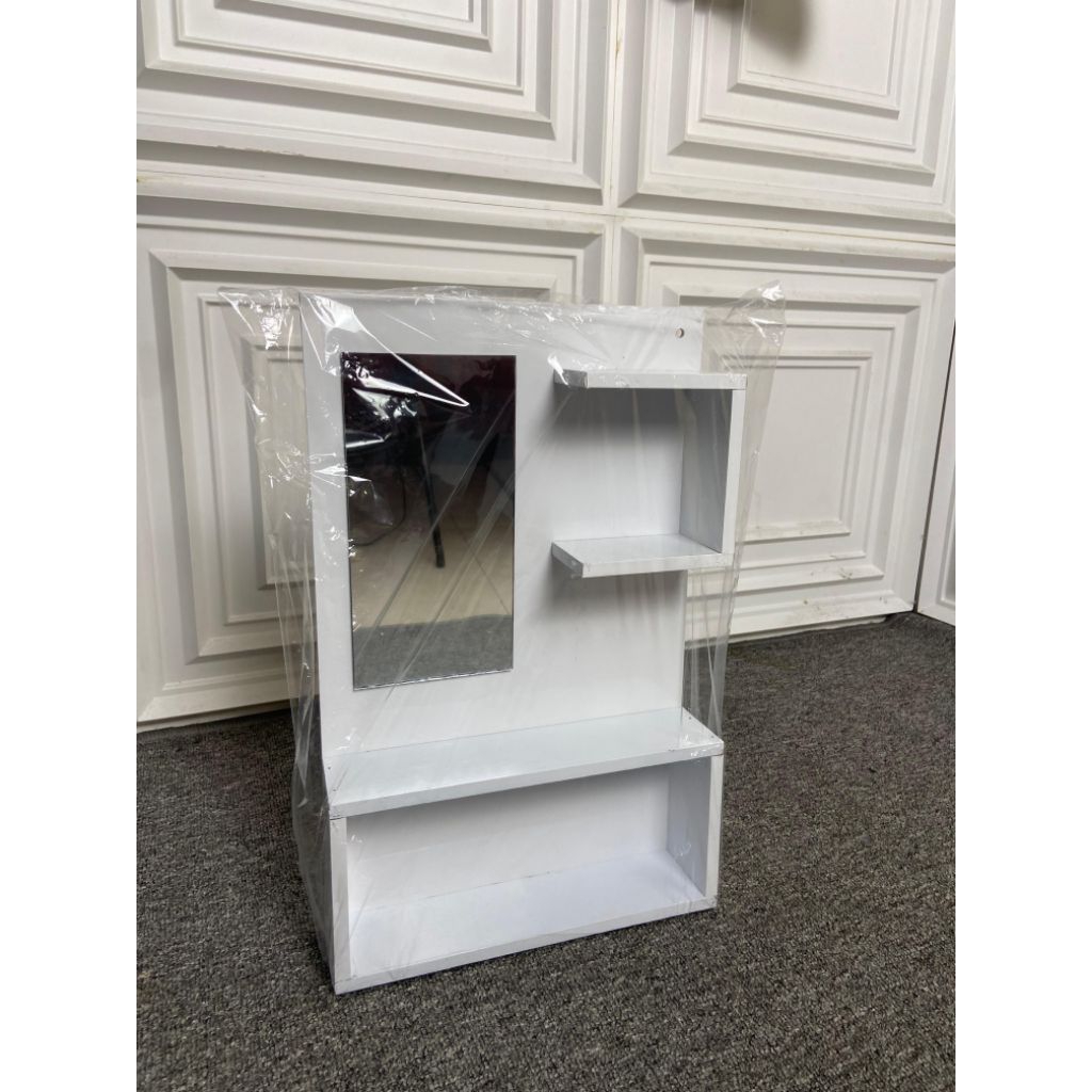 Rak Gantung Kaca / Rak Kosmetik / Tempat Kosmetik