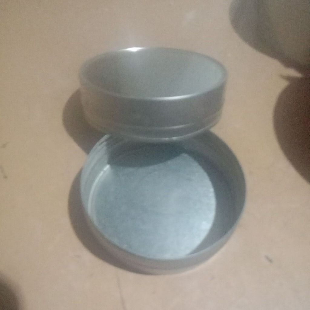 

kaleng kosong merek Hercules 250