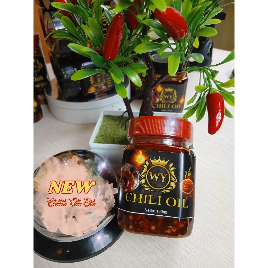 

Chili Oil Ebi 150 ml/Chili Oil Halal/Produksi Wy/Sambal