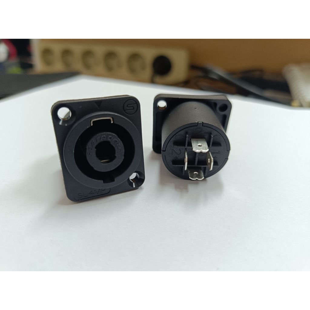Soket Spikon Seetronic SL4MP Original Soket Speakon Seetronic SL4MP