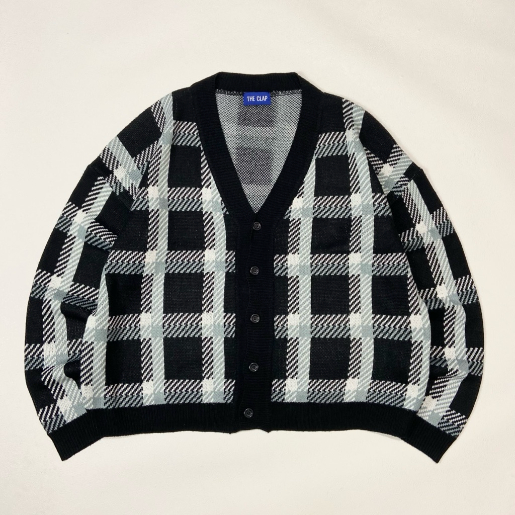 XXL-XXXL | The Clap Plaid Knit Cardigan