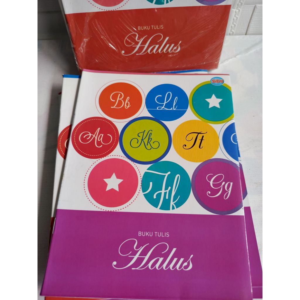 

Buku tulis Halus SIDU 38 Lembar (1 buku)