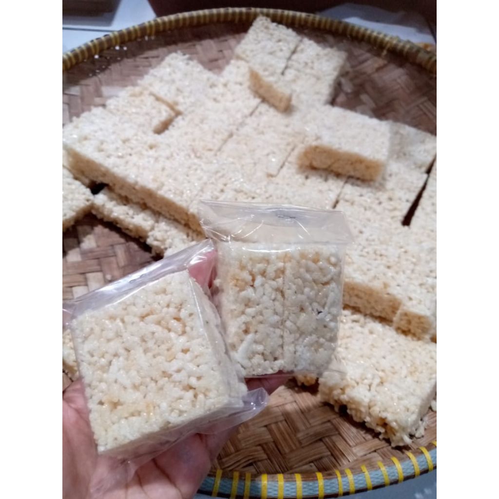 

TENGTENG/ GIPANG (2.500 / pcs, isi 2 biji)