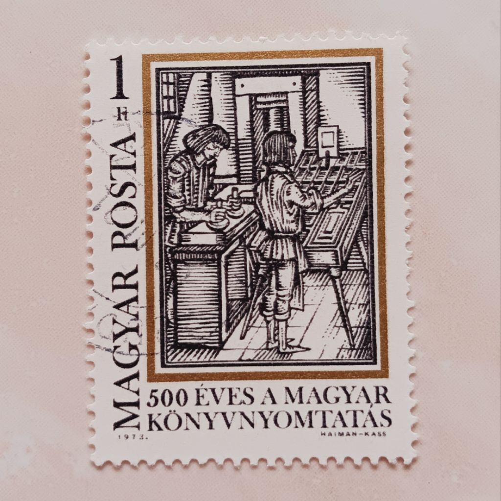 

(AA) Perangko Hongaria 1973 500 Years Hungarian Printing - Typesetting 1 forint Used