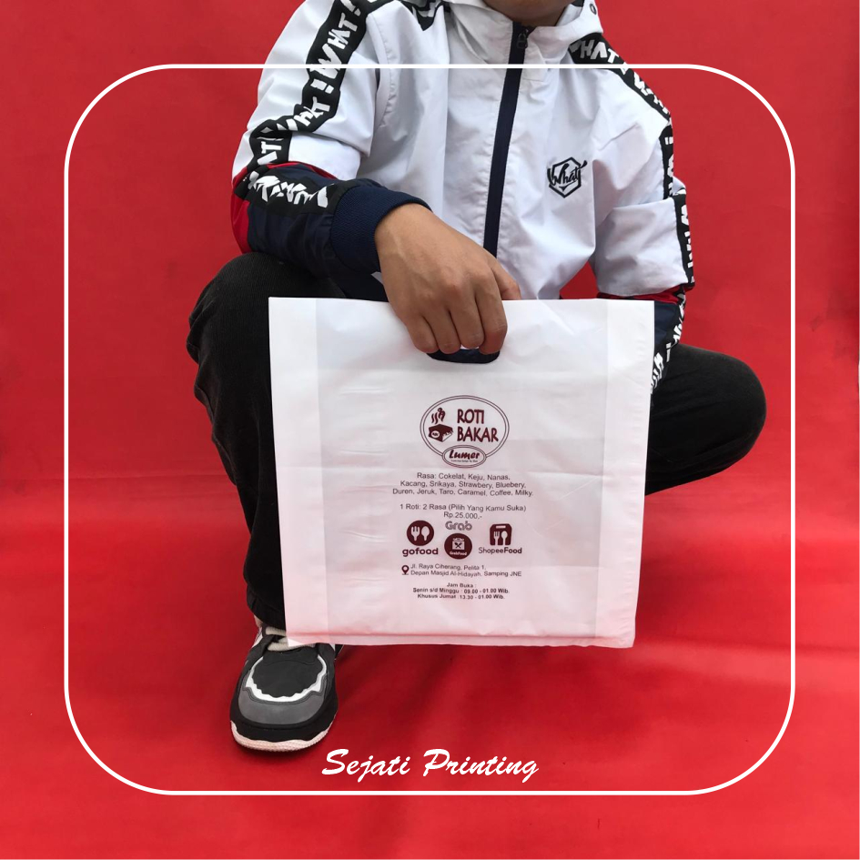 

(Isi 100 pcs) Plastik Sablon HD Lipat Plong 30x30cm, FREE DESAIN - SEJATIPRINTING