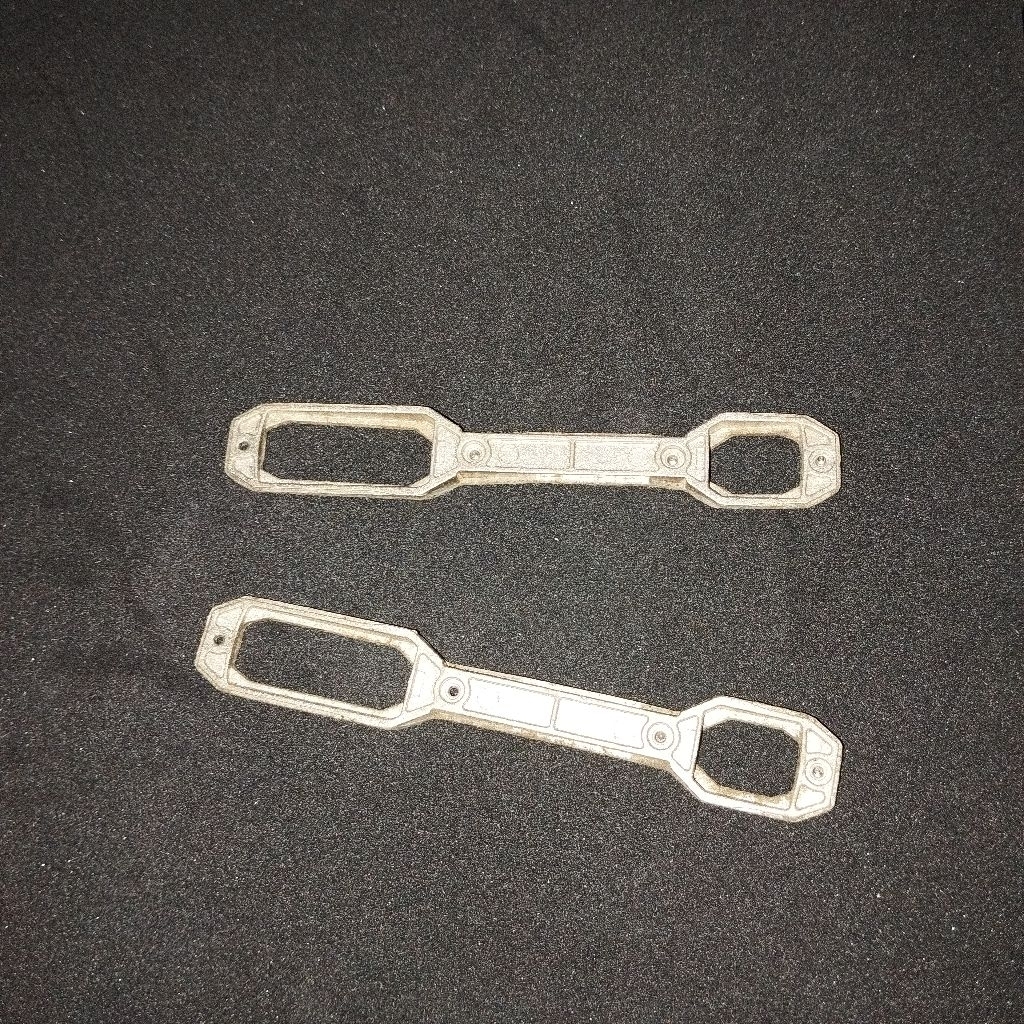 Besi Pengunci Body Pinggir Brandcode B8C