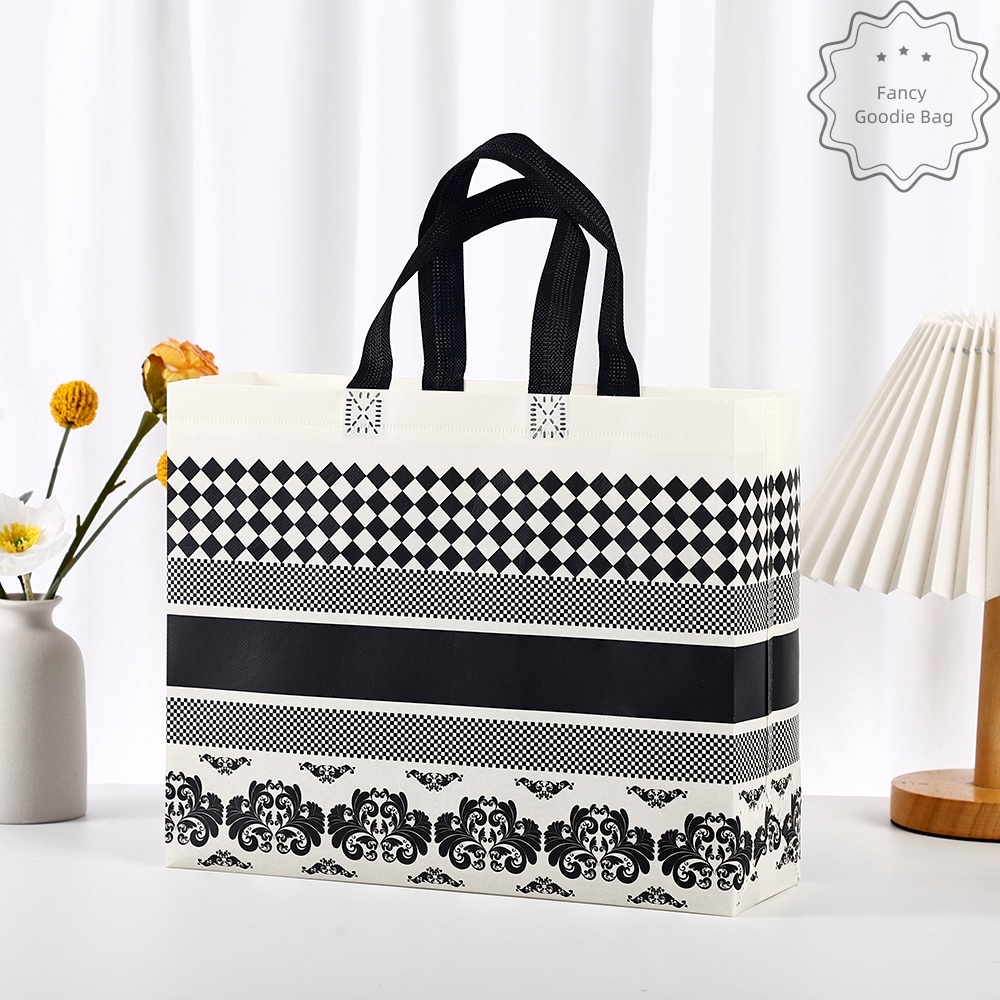 

Tas Belanja - Tas Spunbond - Tas Jinjing - Tas Souvenir - Tas Jinjing Wanita - Tas Lipat - Tas Kado - Kantong Belanja - Souvenir - Kantong - Shopping bag - Spoundbond - Tote Bag - Tas Wanita - Tas Murah - Tas Belanja Murah - Tebal dan Kuat - Tas Wanita-66