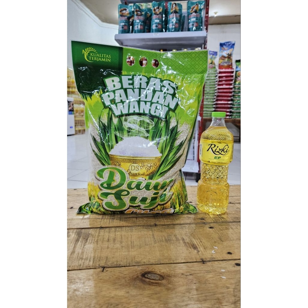 

Paket Beras 5LITER 3.5KG + MINYAK RIZKY