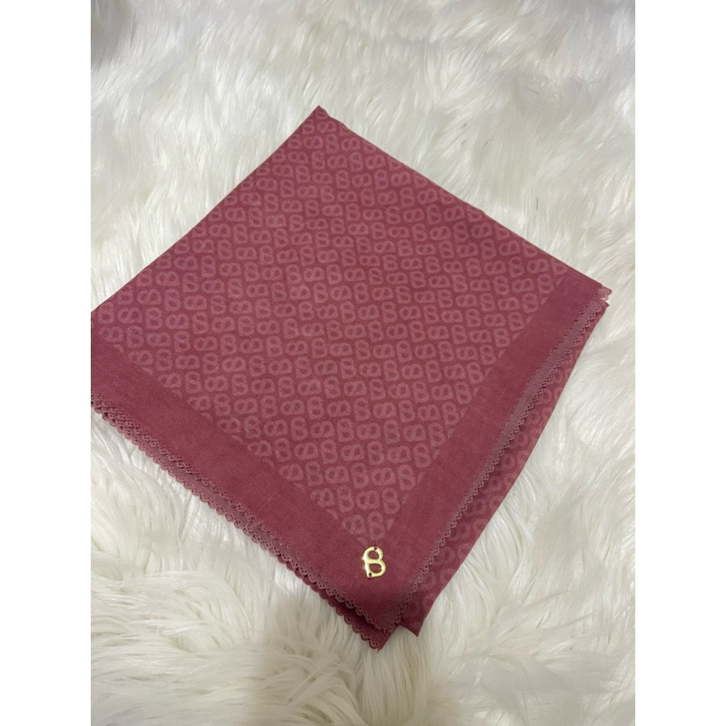 Buttonscarves voal tapis red ocrhe