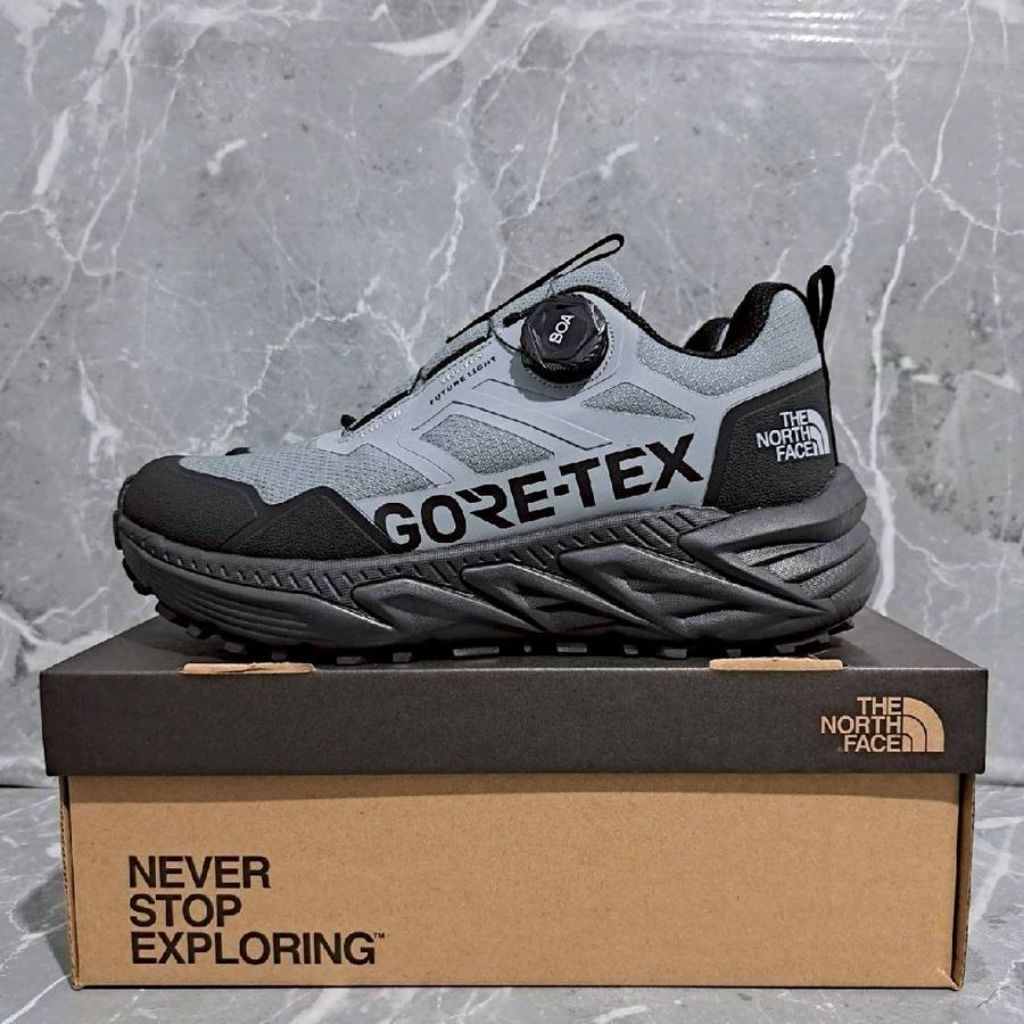 Sepatu Hiking The Nort Face BOA Gore-Tex Grey Black