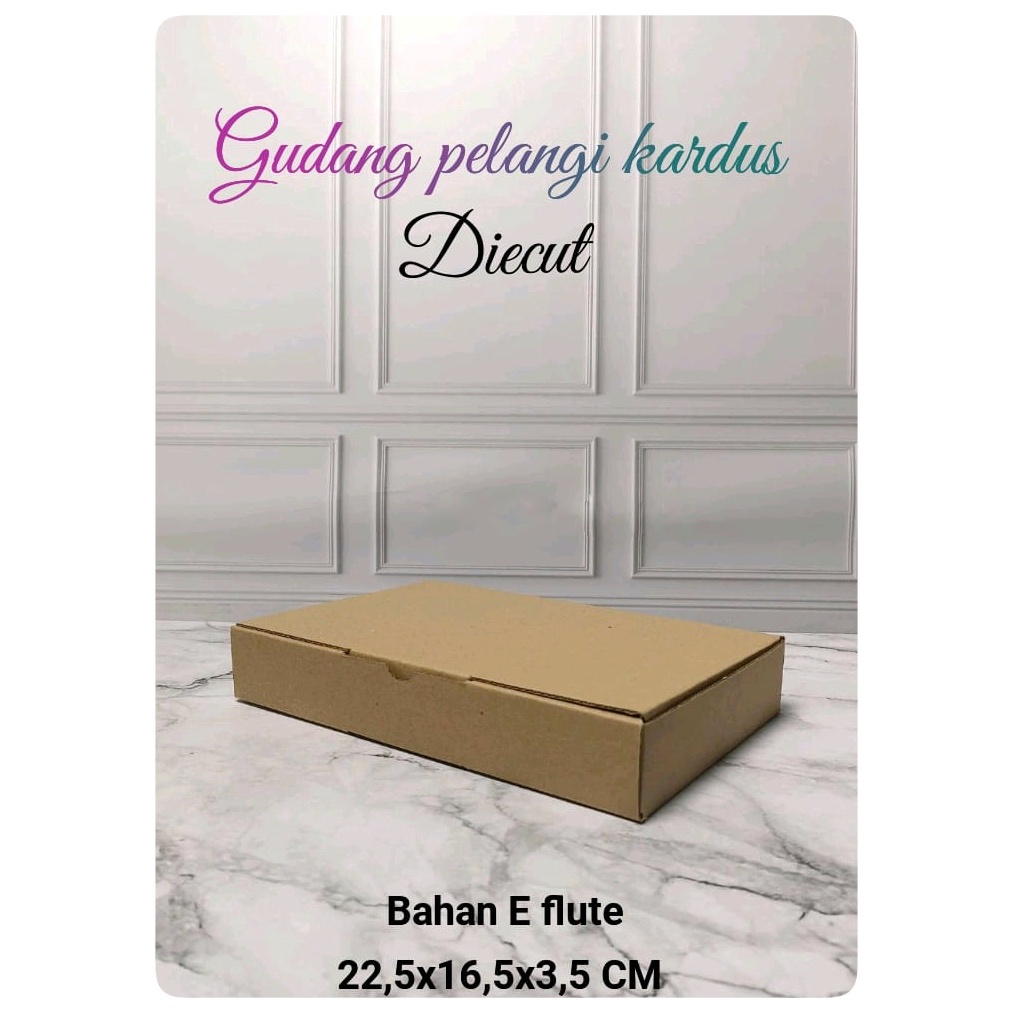 

kardus karton box Uk. 22,5x16,5x3,5 cm...model die cut/pizza