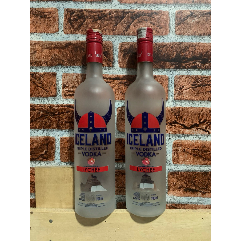 botol kosong bekas ice land botol hiasan