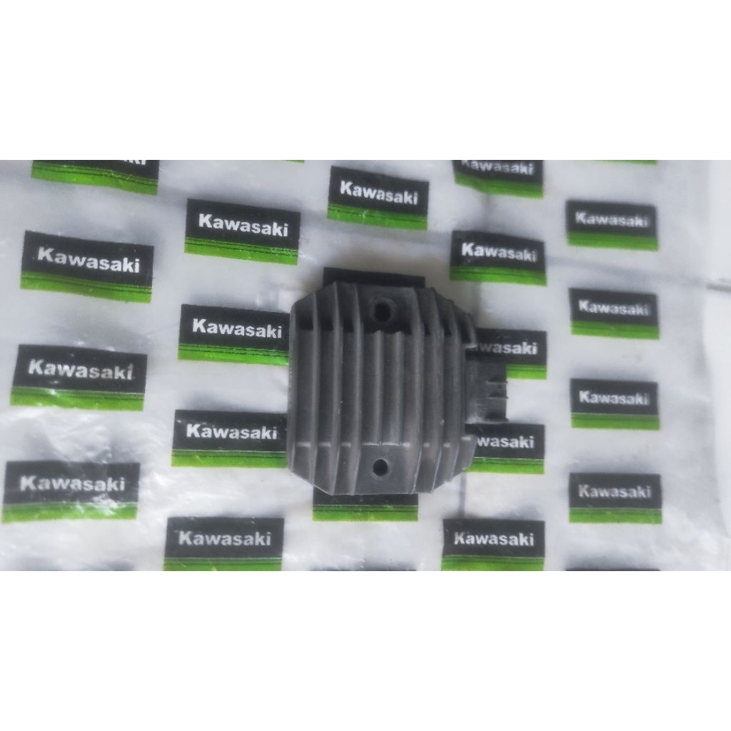 Kuprok regulator pengisian aki ninja 250 mono sl original