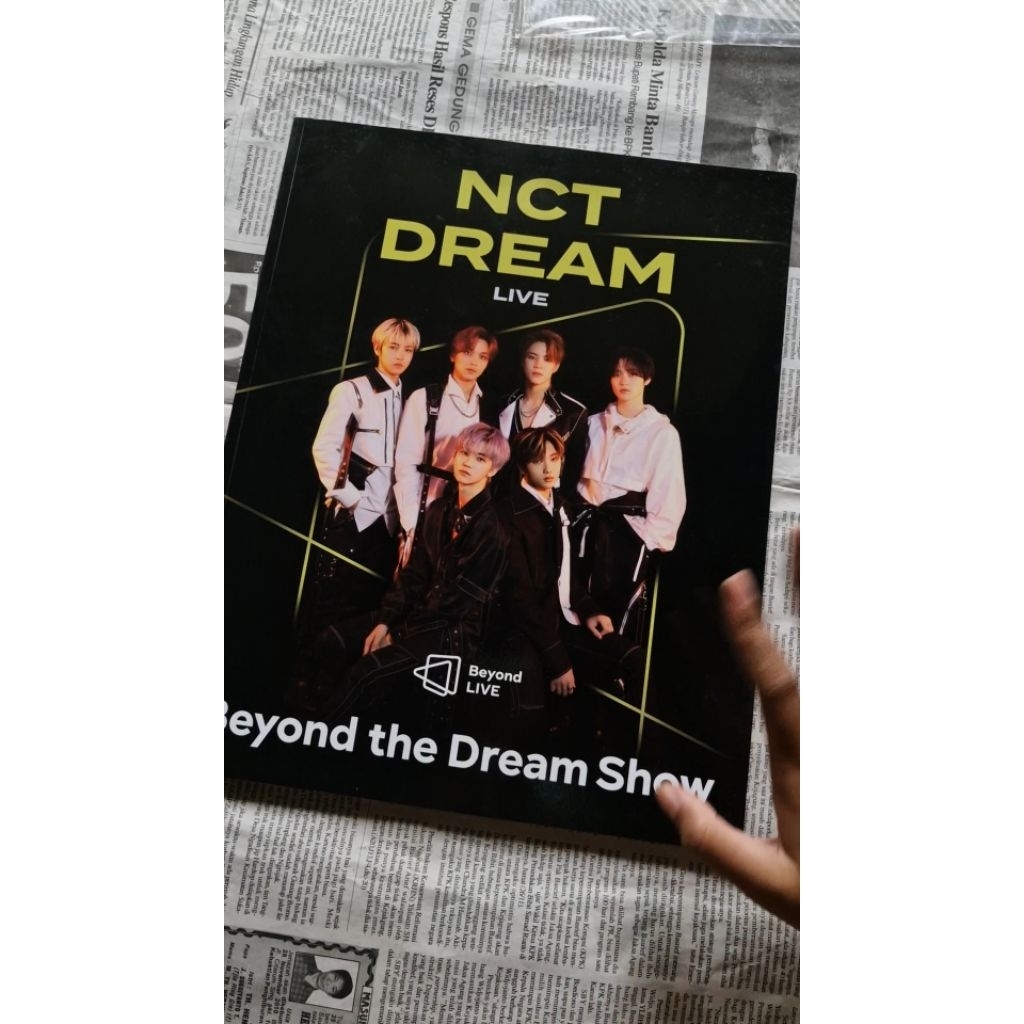 READY STOCK BROCHURE NCT DREAM BEYOND THE LIVE
