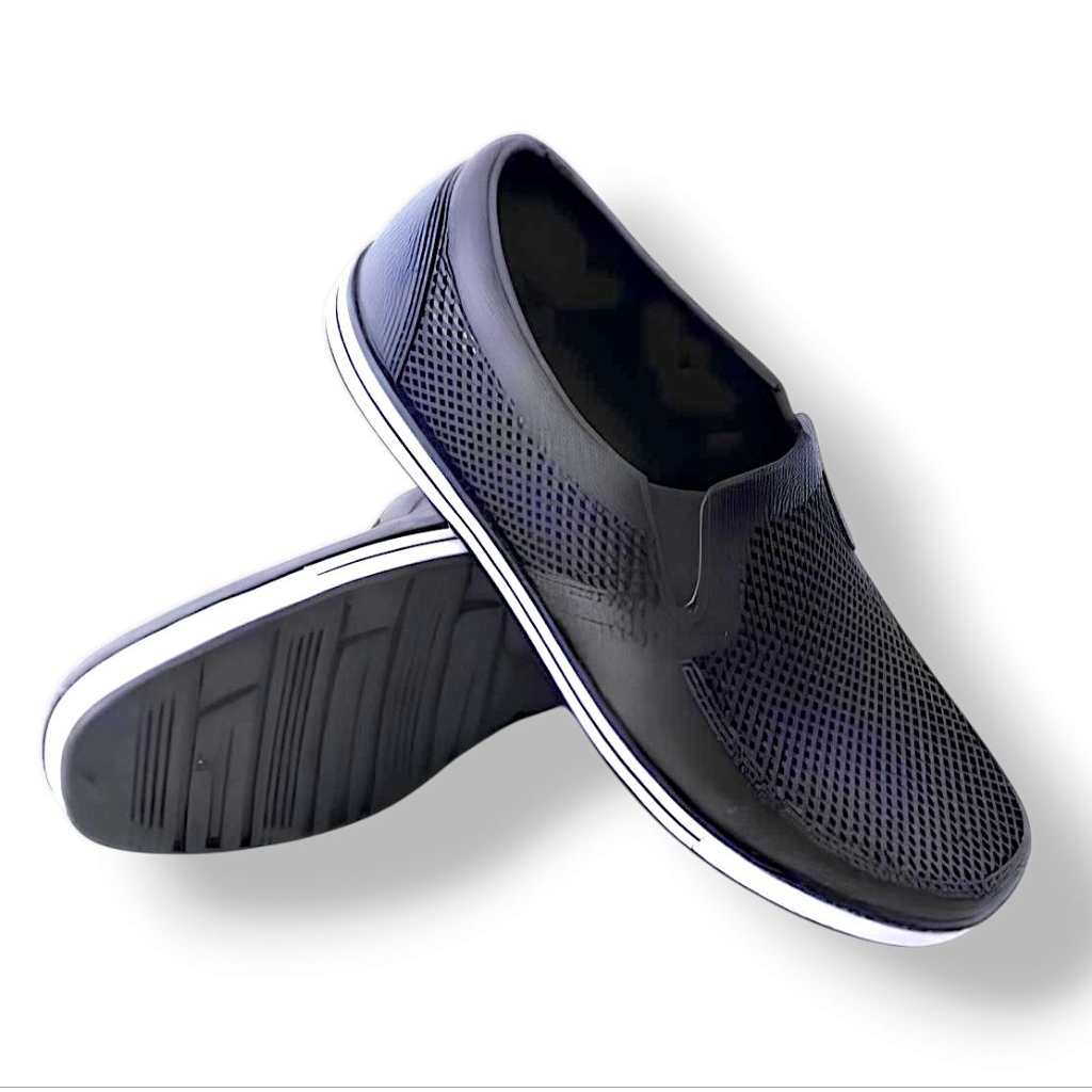 Sepatu Karet Anti Air Slip On Sepatu Pria Casual