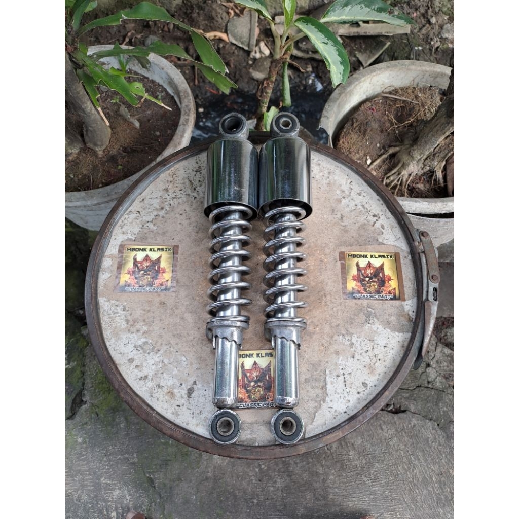 shock belakang kawasaki binter gto kh100 kh110 ORIGINAL shock belakang binter kh 100 kh 110 shockbre