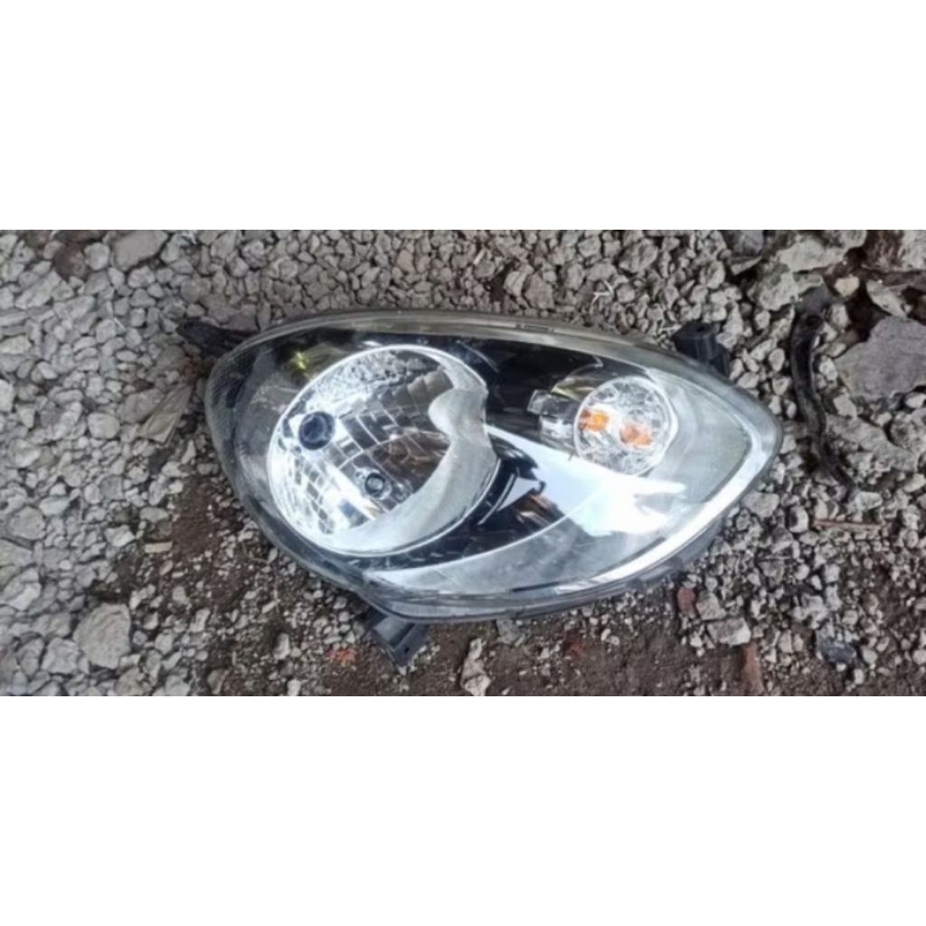 headlamp nissan march 2015-2018